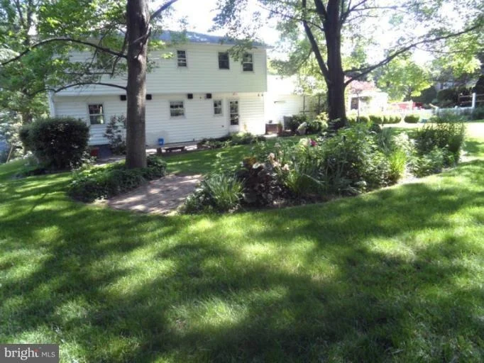 Photo of 5803 MEADOW DRIVE