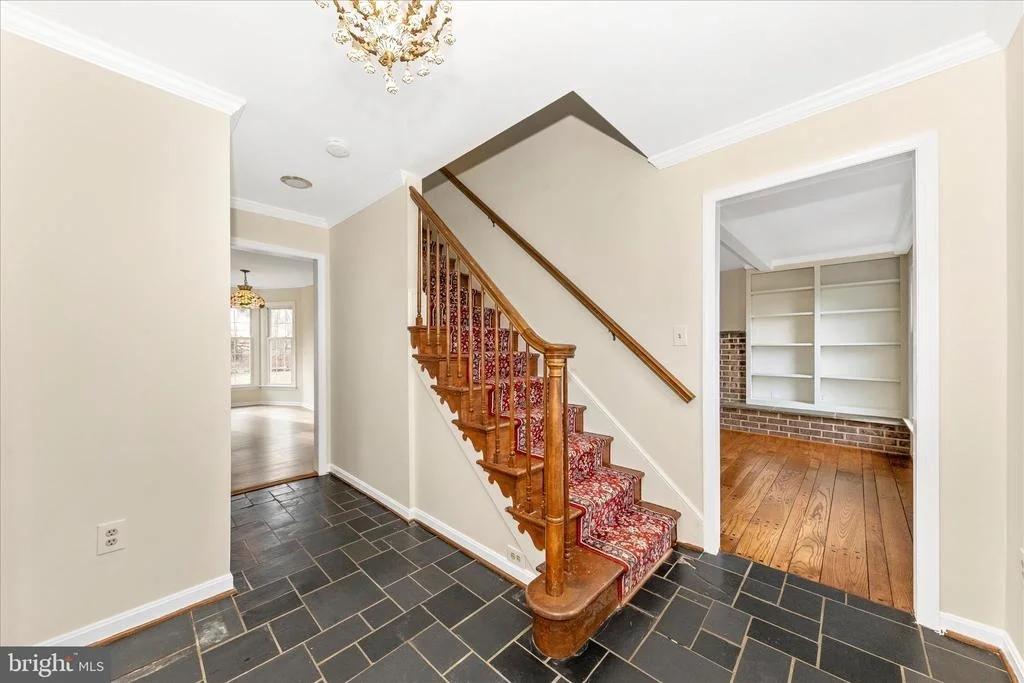 Photo of 5815 MEADOW DRIVE