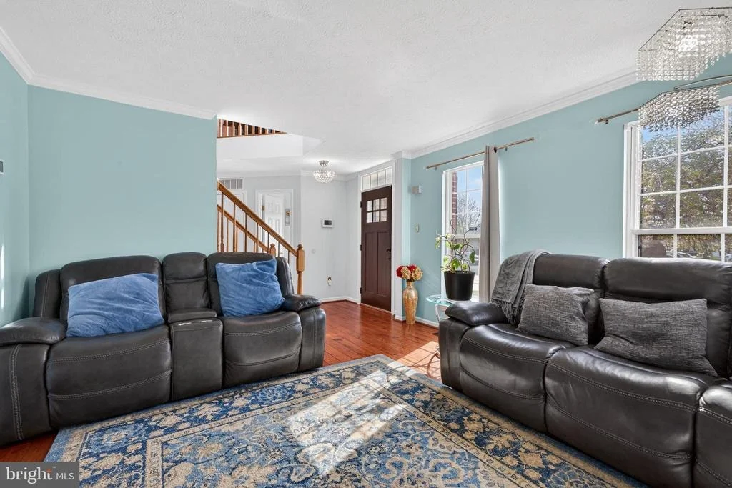 Photo of 611 HUNTING RIDGE DRIVE