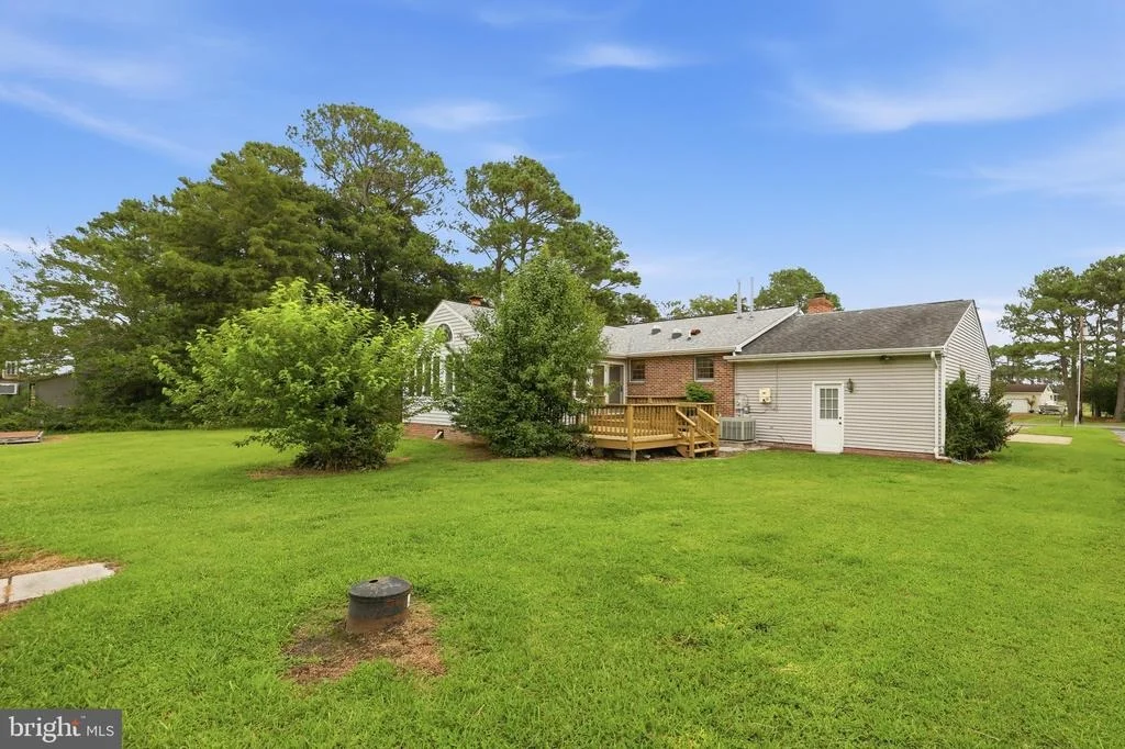 Photo of 5194 DEBRA ROAD