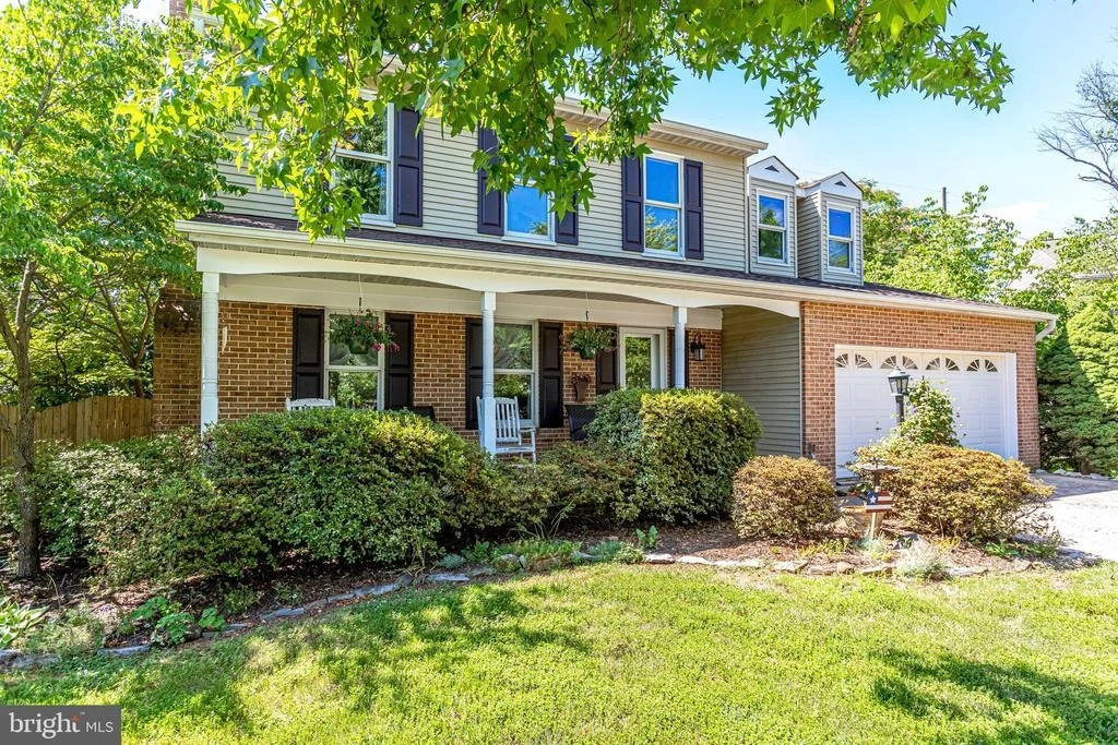 Photo of 7619 CROYDON PLACE