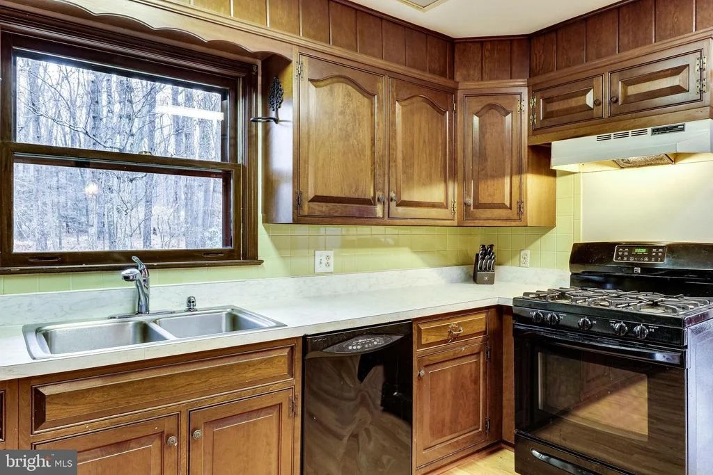 Photo of 2030 HUNTER MILL ROAD