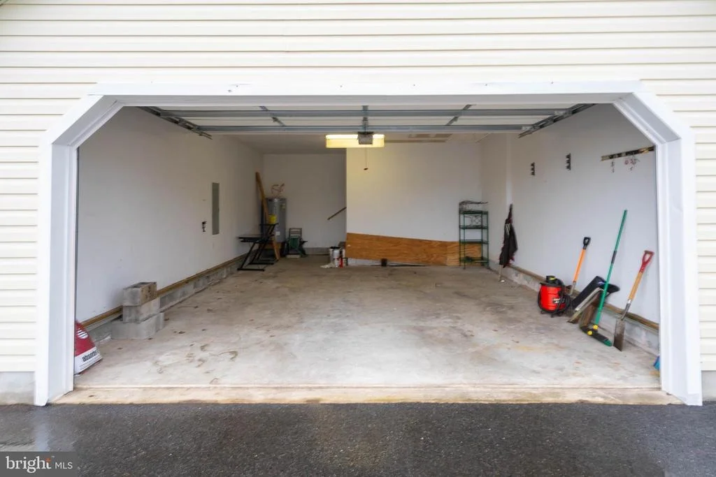 Photo of 18284 SHINGLE POINT ROAD