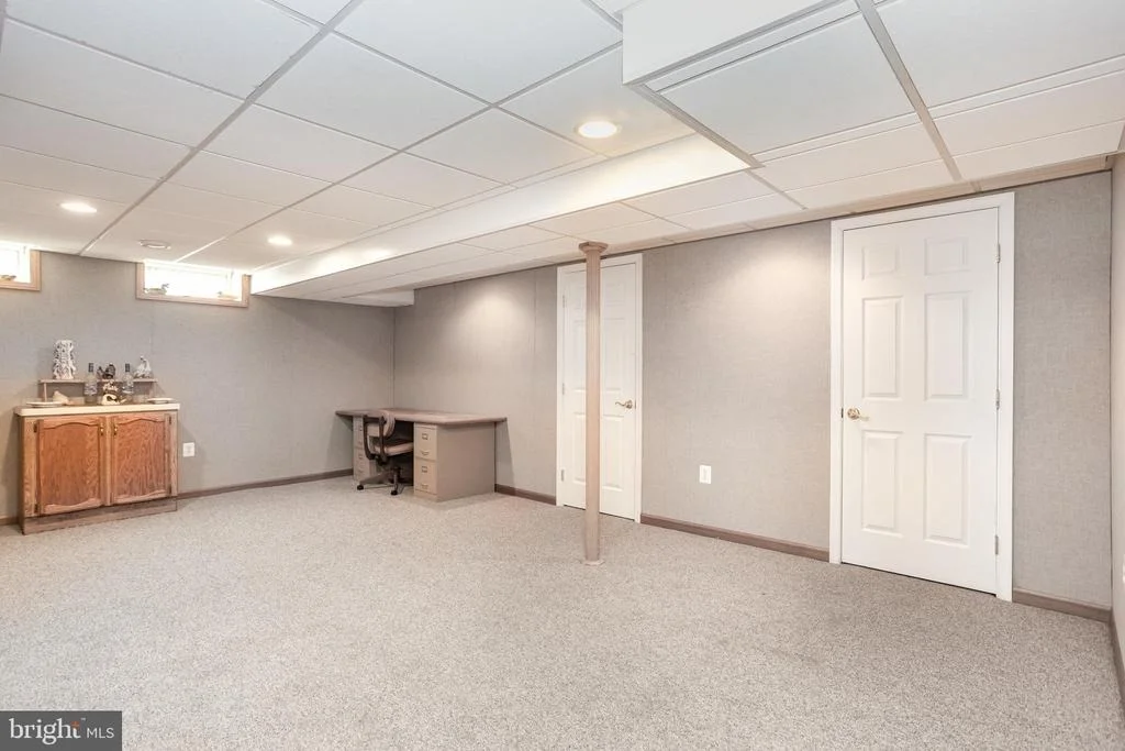 Photo of 7252 MEADOW LANE