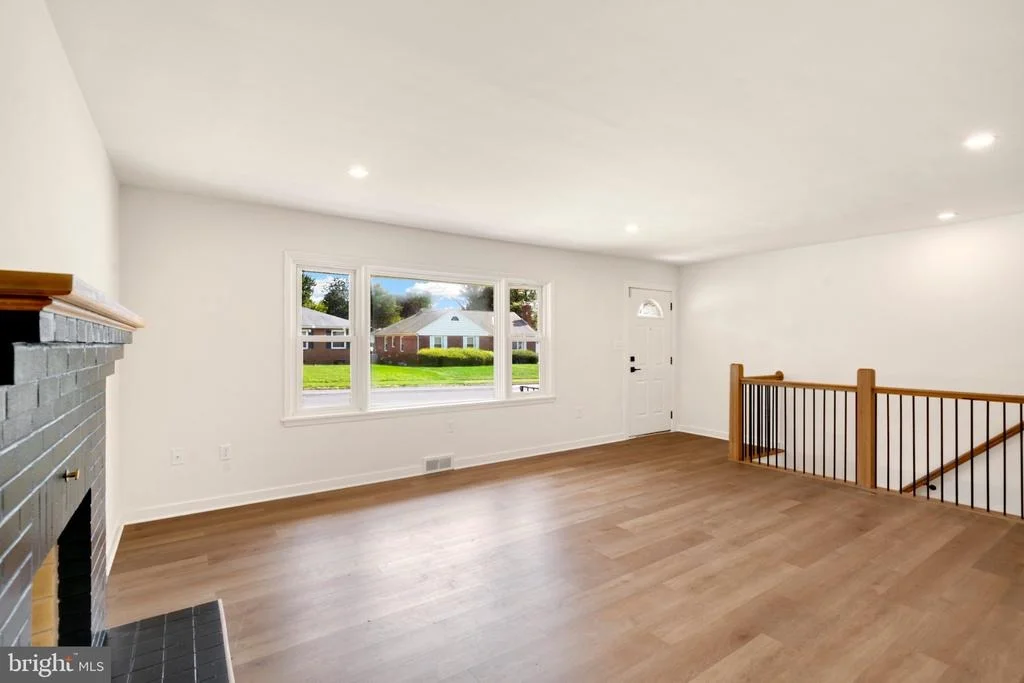 Photo of 615 TANEY AVENUE