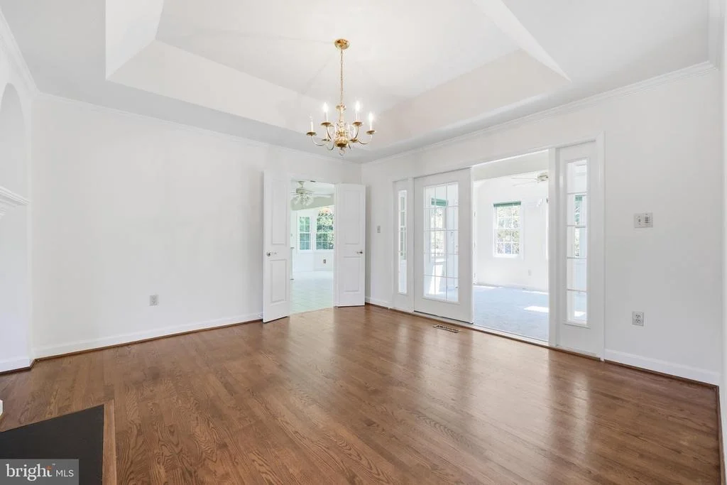 Photo of 2417 BEAR DEN ROAD