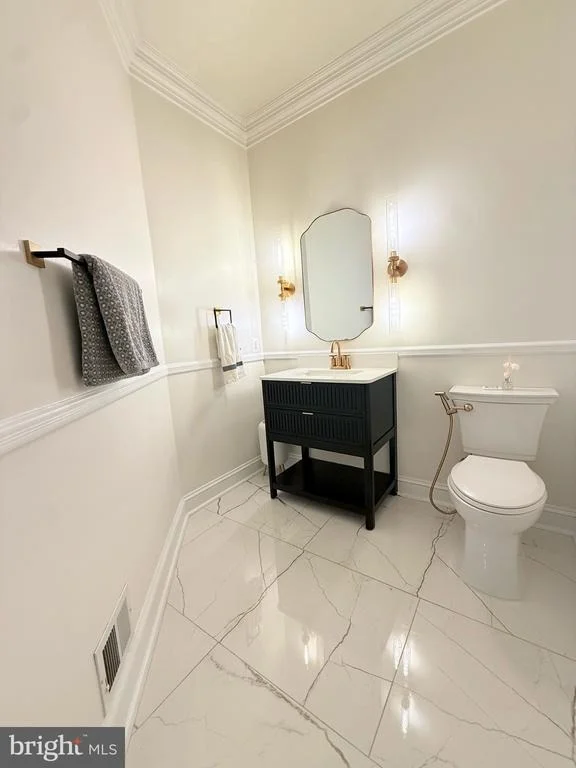 Photo of 6403 BURKE WOODS DRIVE