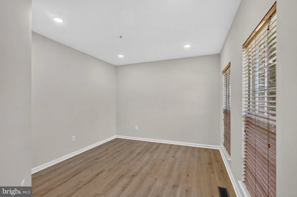 Photo of 1908 ORCHARD HILL DRIVE