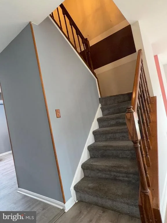 Photo of 9348 CREEKVIEW DRIVE