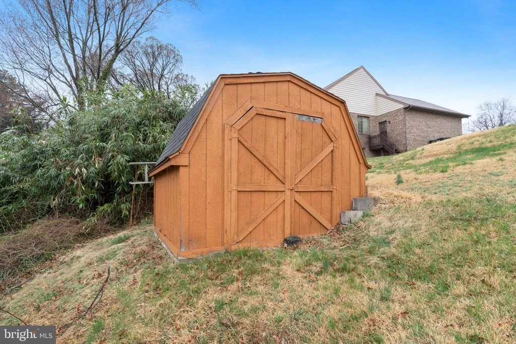 Photo of 1029 BROADVIEW ROAD