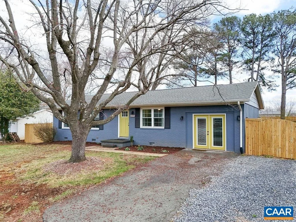 Photo of 6115 ALBERTA DR