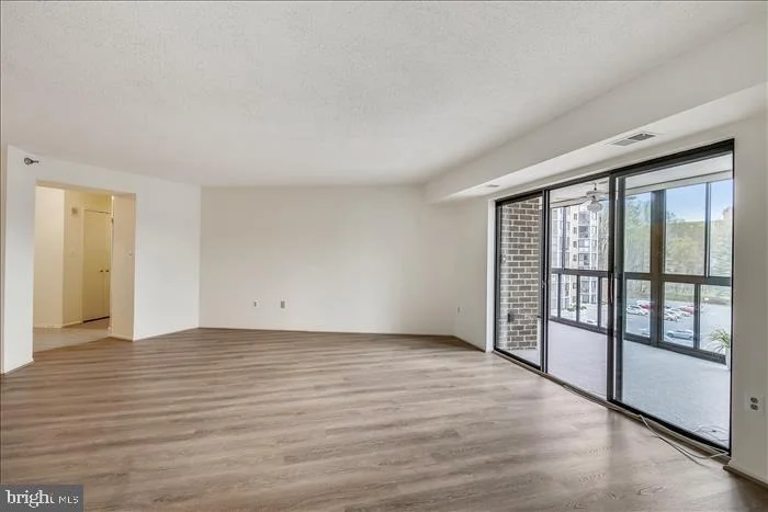Photo of Unit 3403 at 15115 INTERLACHEN DRIVE