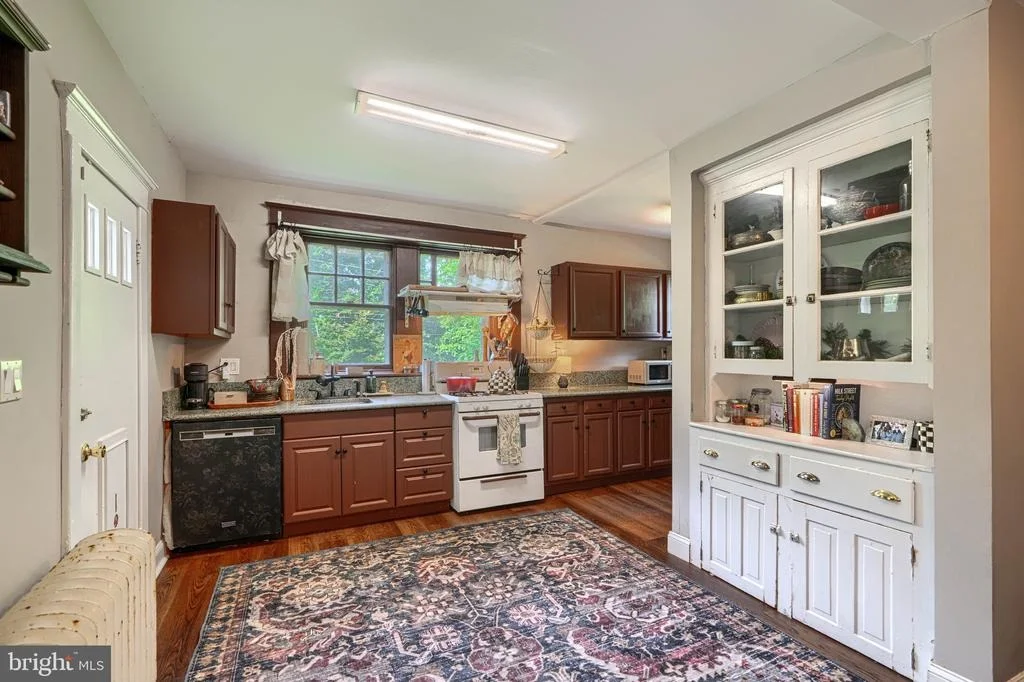 Photo of 4606 CEDAR GARDEN ROAD