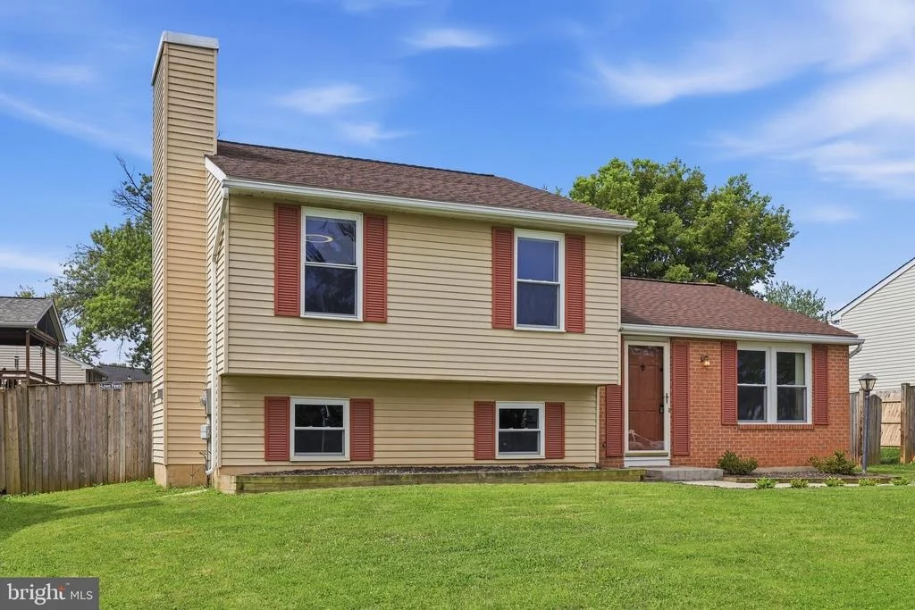 Photo of 1597 DOGWOOD DRIVE