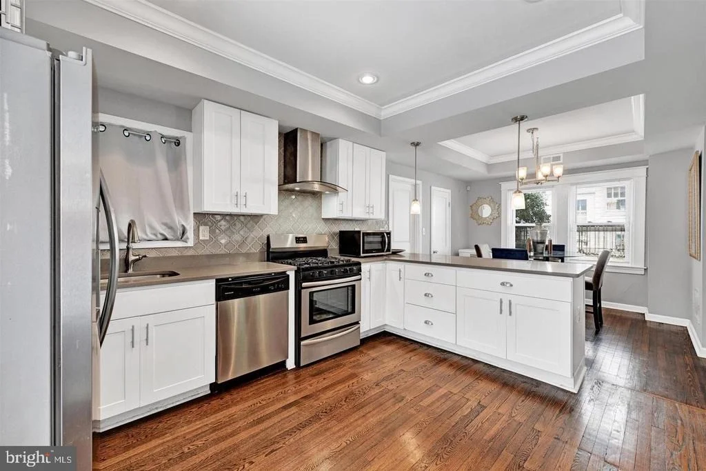 Photo of 4806 HOLDER AVENUE