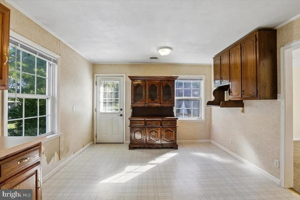 Photo of 103 HONEYSUCKLE DRIVE