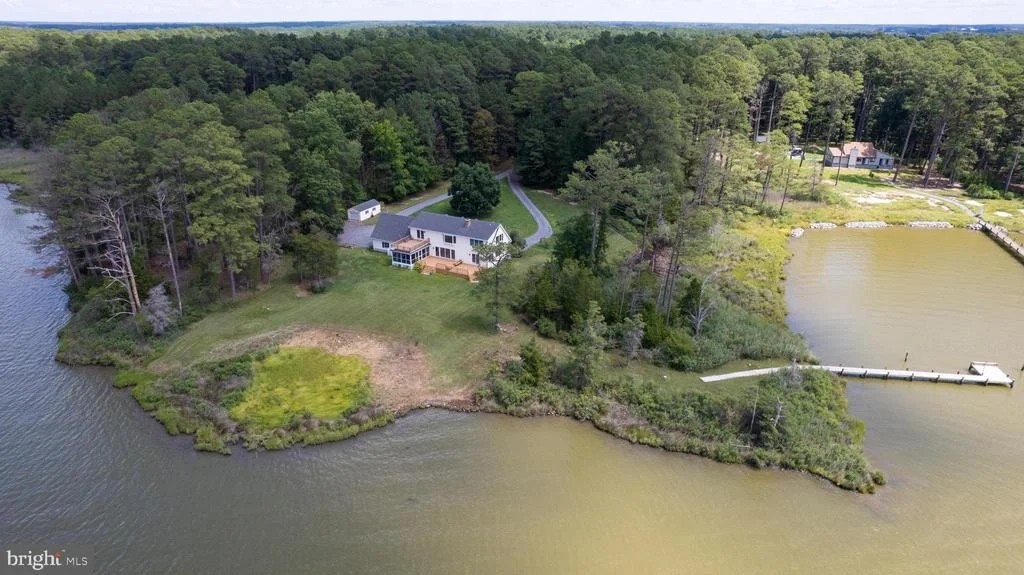 Photo of 1619 PERSEUS ROAD