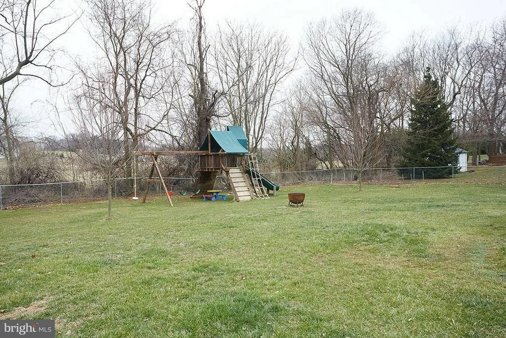 Photo of 7083 JASPER DRIVE