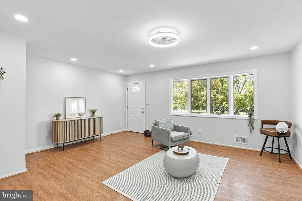 Photo of 146 GARY DRIVE