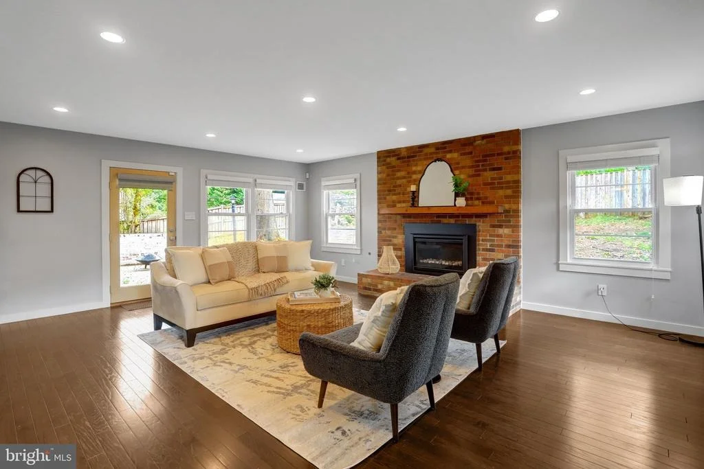 Photo of 5419 CHARLOTTESVILLE ROAD