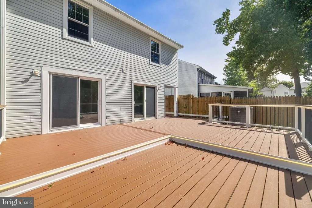Photo of 459 WINTERBERRY DRIVE