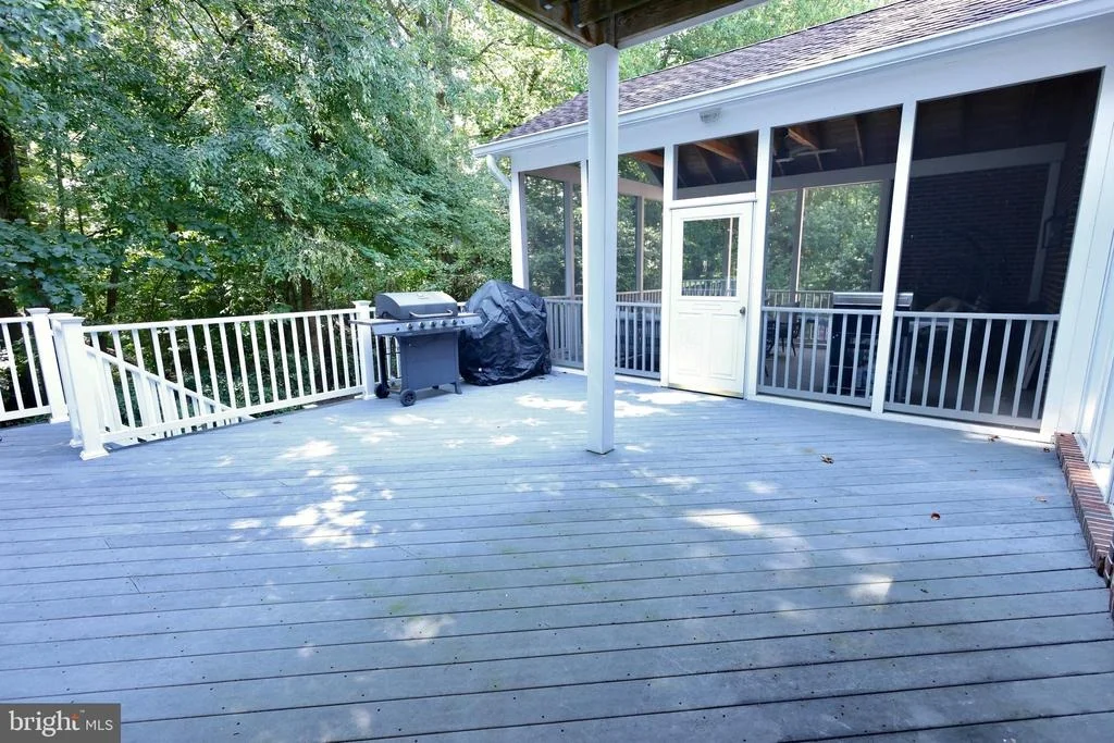 Photo of 6403 BURKE WOODS DRIVE