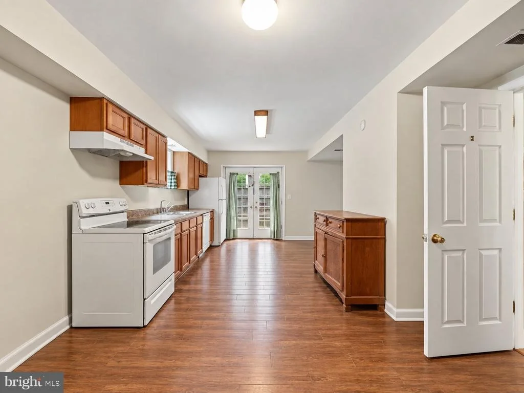 Photo of 211 MIDSHIPMAN CIRCLE