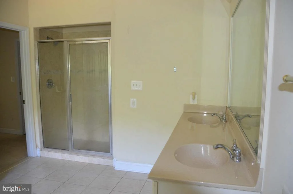 Photo of 4995 RUMFORD PLACE