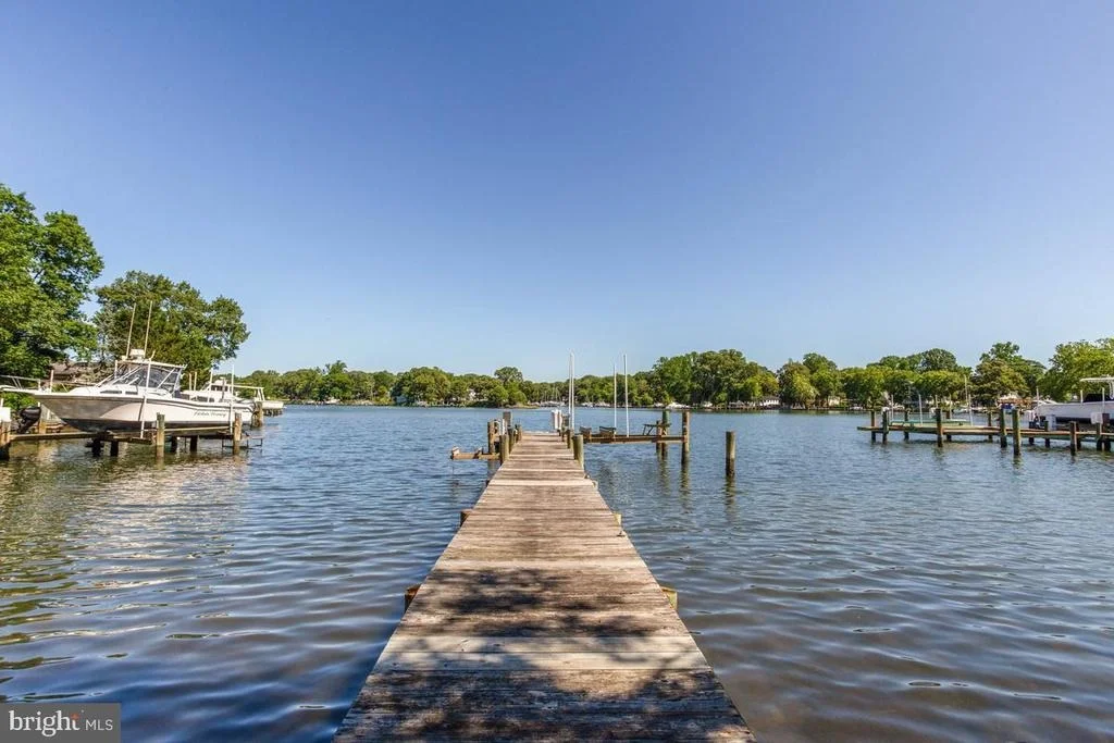 Photo of 421 EDGEWATER ROAD