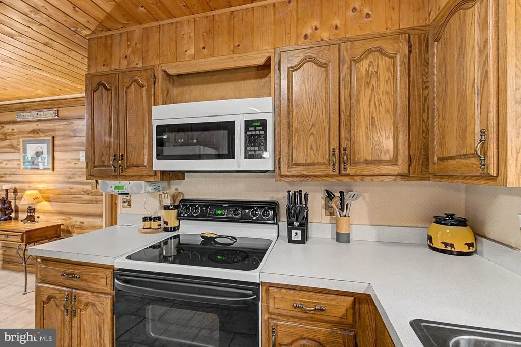 Photo of 482 PERGIN FARM ROAD