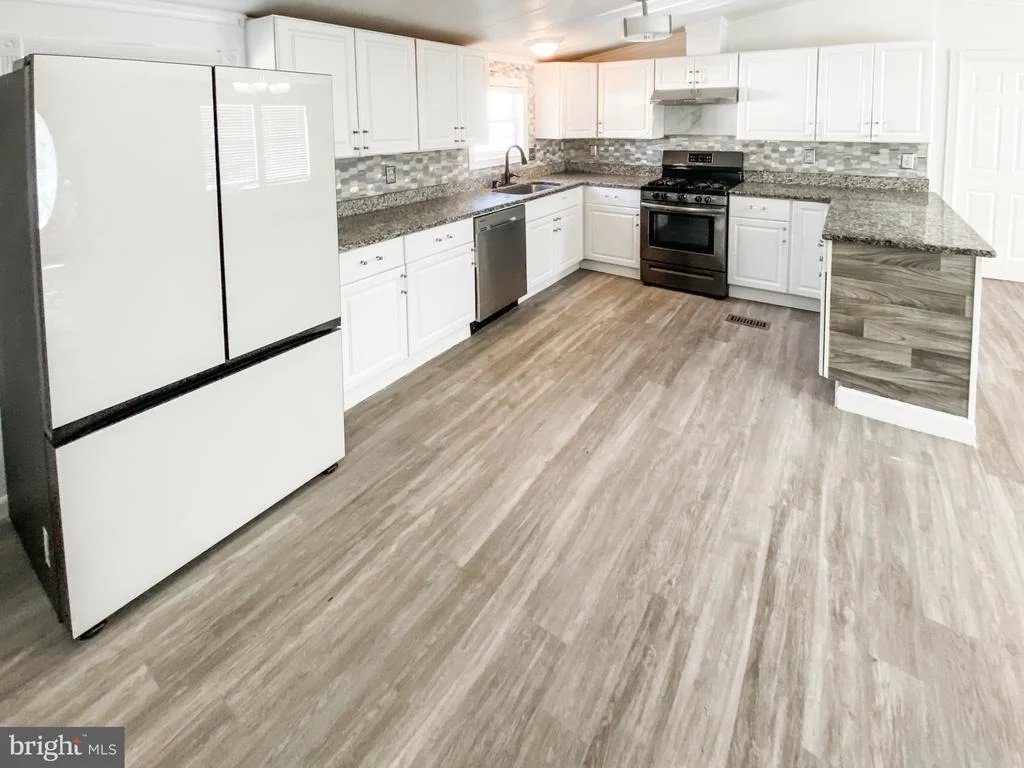 Photo of 210 5TH STREET