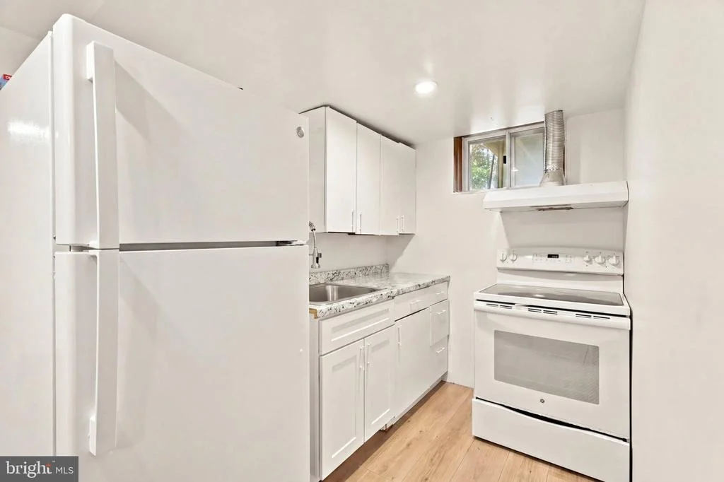 Photo of 13308 DAUPHINE STREET