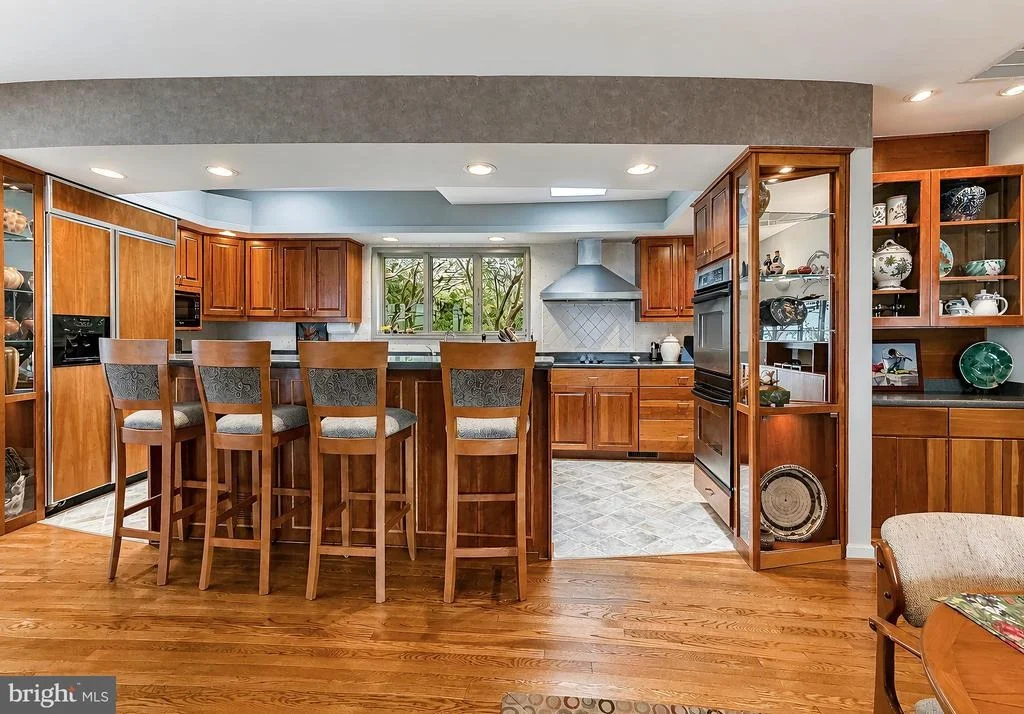 Photo of 2662 MARTHAS WAY