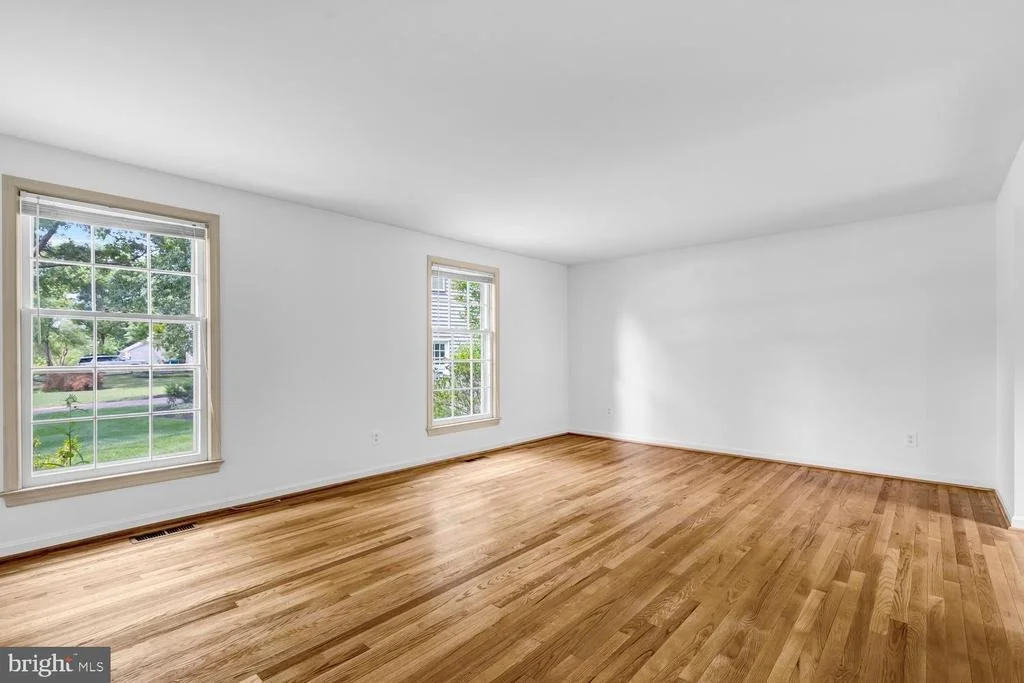 Photo of 4200 PICKERING PLACE