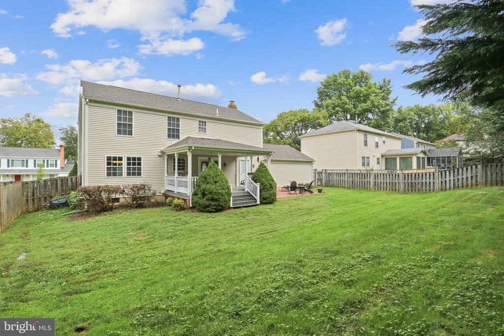 Photo of 912 POINTER RIDGE DRIVE