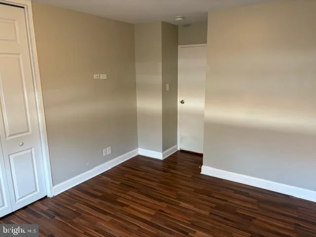 Photo of Unit 310 at 8601 MANCHESTER ROAD