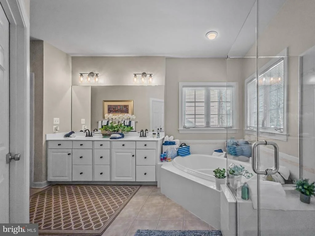 Photo of 3738 GLEN EAGLES DRIVE