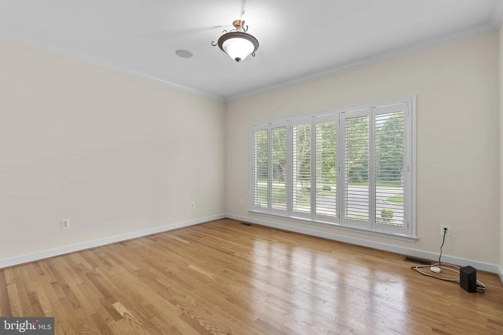 Photo of 11210 SHADOWMERE MEWS