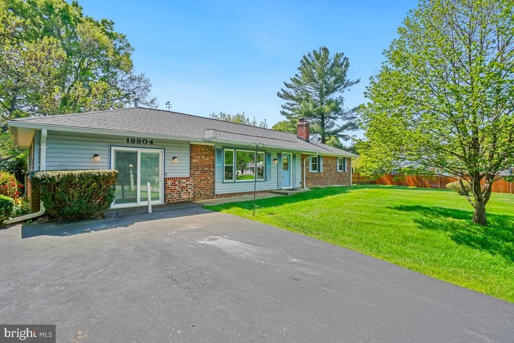 Photo of 18804 WILLOW GROVE ROAD