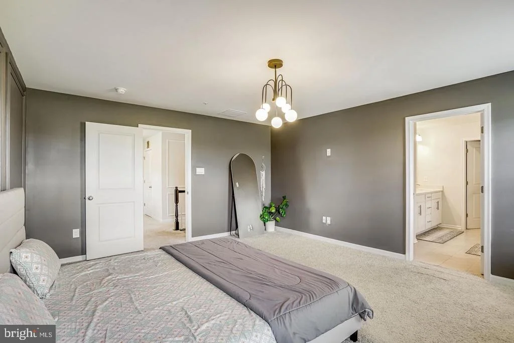 Photo of 504 CARROLL WALK AVE