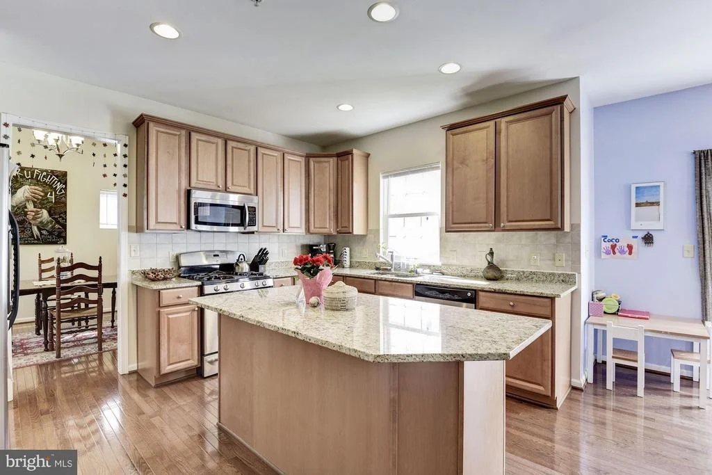 Photo of 1014 ANDERSON PLACE SE