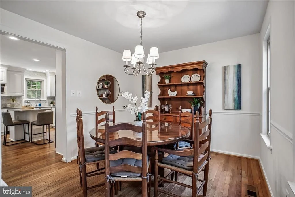 Photo of 9357 CHESTNUT KNOLLS DRIVE
