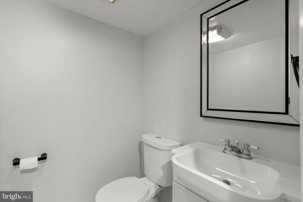 Photo of 212 DEARBORN AVENUE