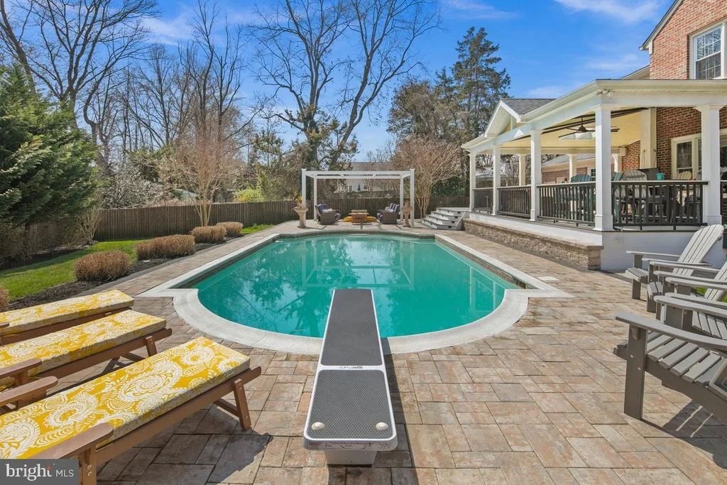 Photo of 9426 MOUNT VERNON CIRCLE