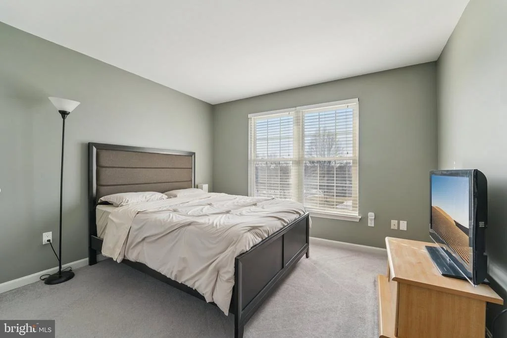 Photo of 1005 GULLO ROAD