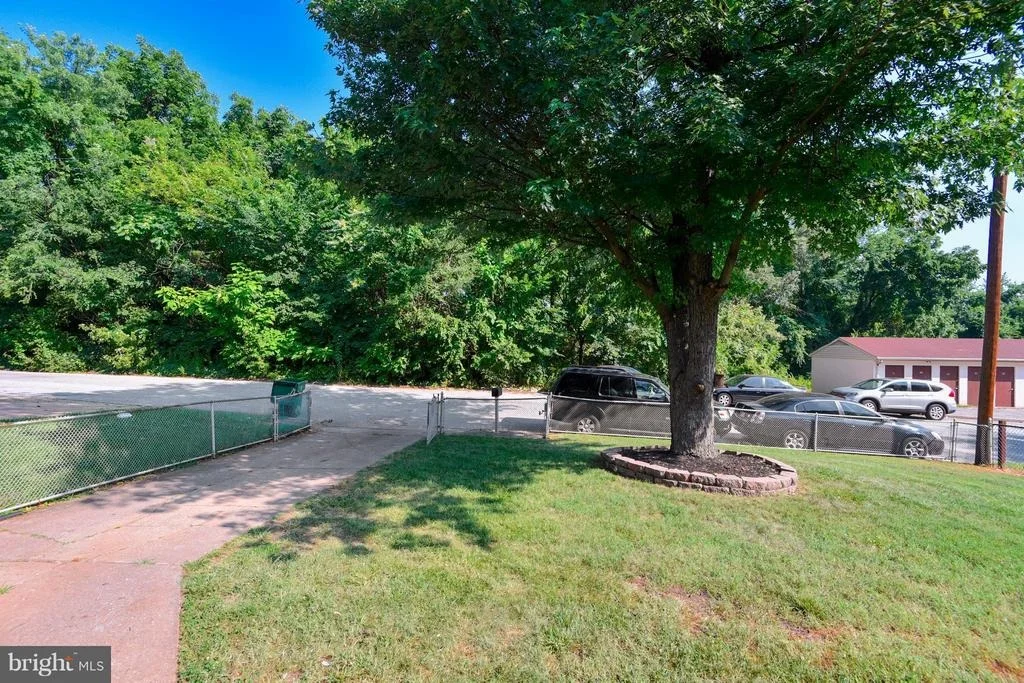 Photo of 3213 LILY AVENUE