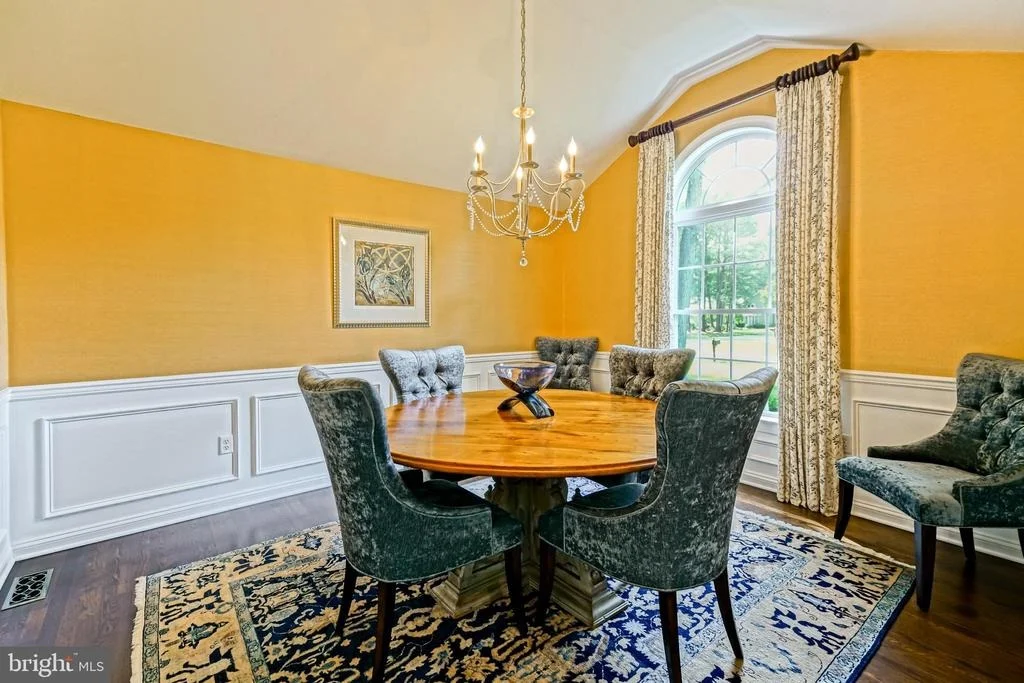 Photo of 16180 RED FOX LANE