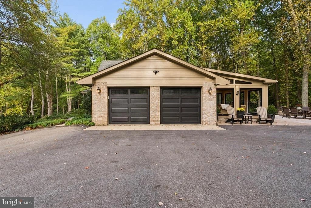Photo of 14416 MANOR ROAD