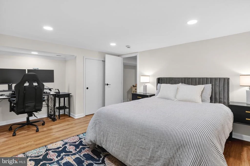 Photo of 866 CHESTNUT TREE DRIVE