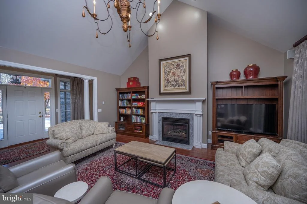 Photo of 1001 SUTTER LANE